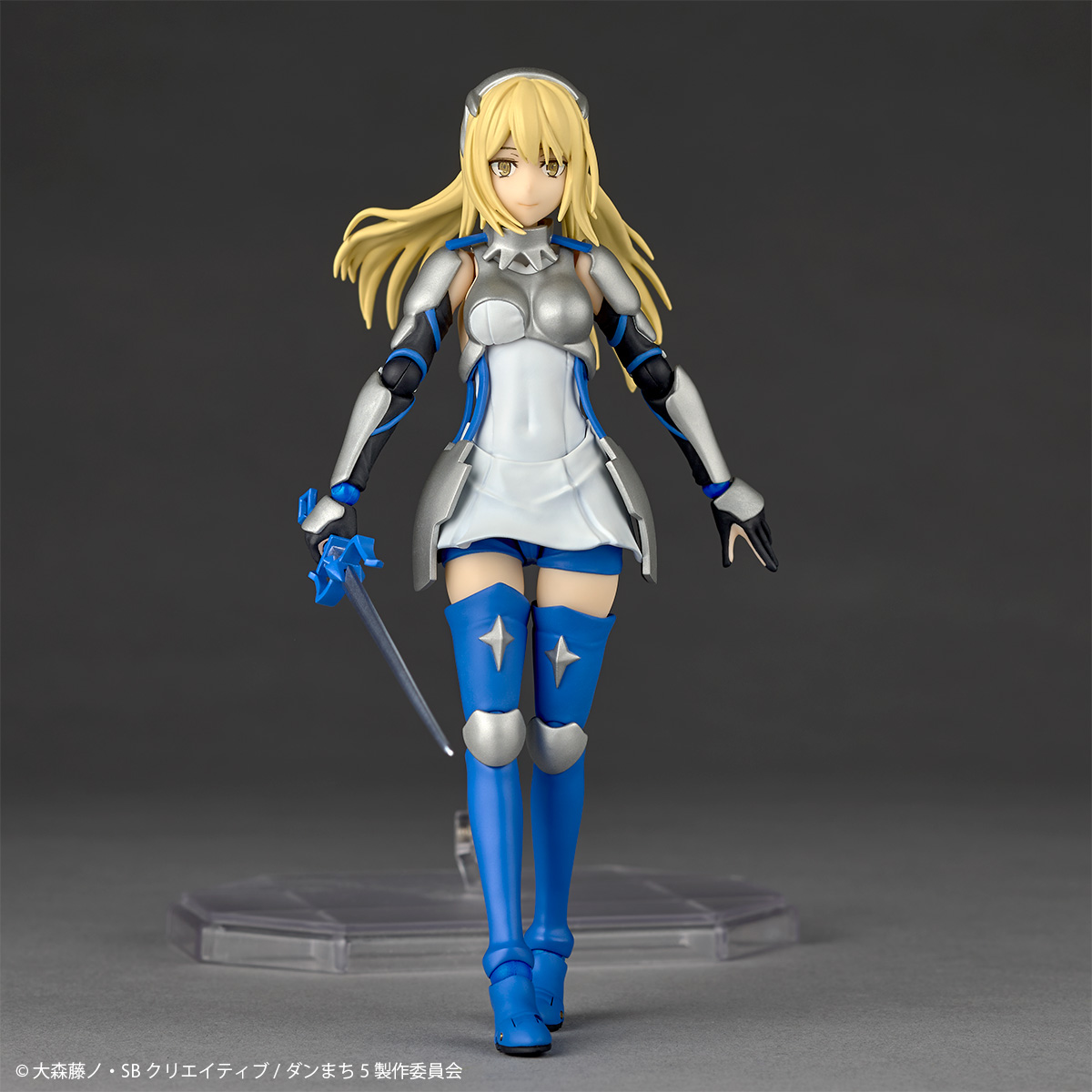 Revoltech アイズ・ヴァレンシュタイン ダンまち